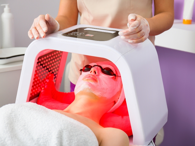 LED light therapy for clearer skin