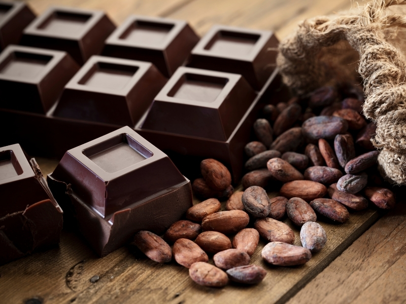 Dark chocolate rich in antioxidants for skin glow